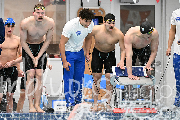 200_Medley_relay_record-3