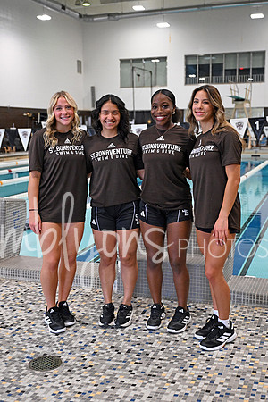 Divers_Female-2