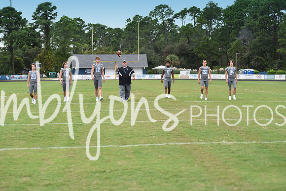 Coach Payne_Seniors_Walk_Close