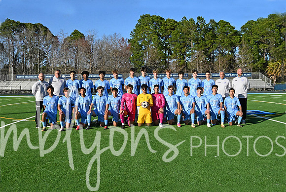 Boys_Varsity_Soccer_Team-2
